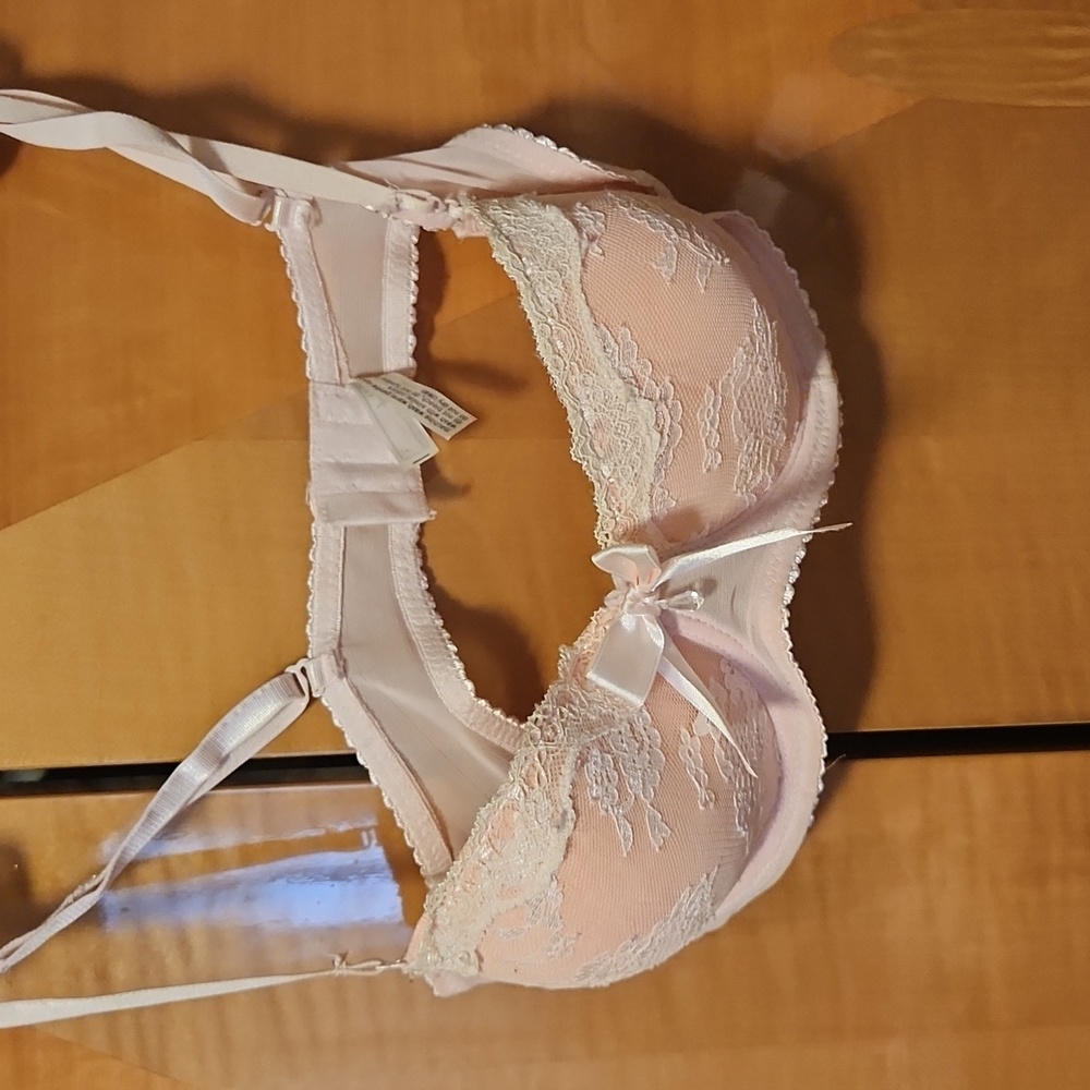 BLACK FUCHSIA BY SECRET LACE BRA SIZE 38B - Picture 4 of 5